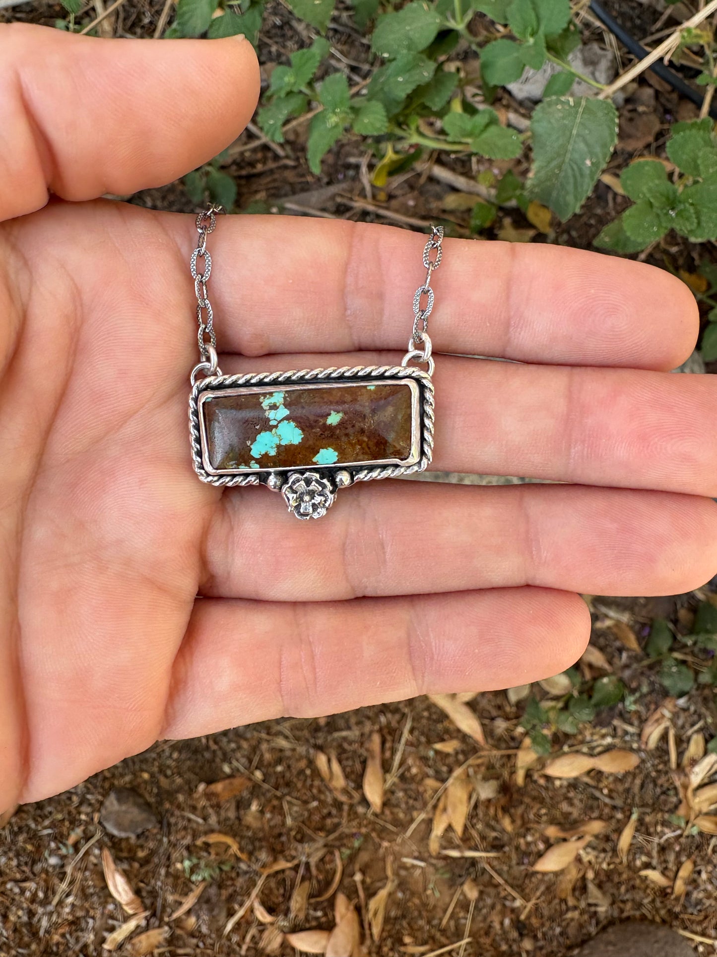 Floral Bar Necklace