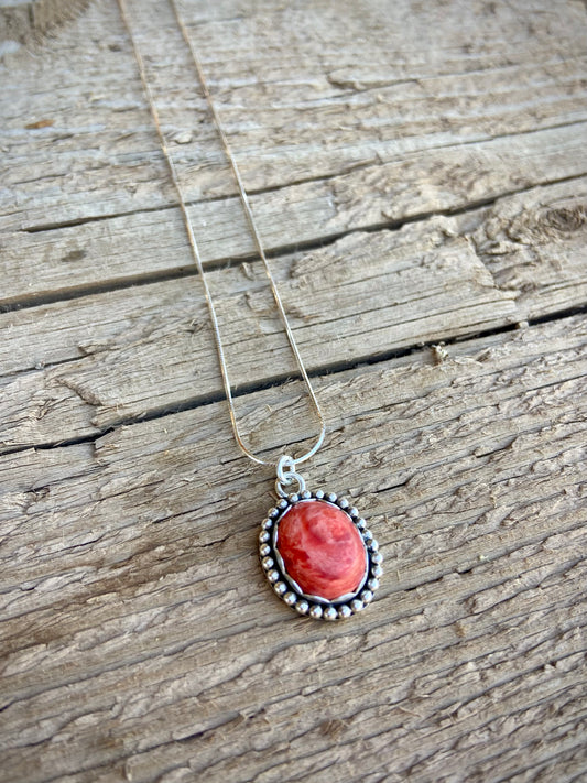 Simple Spiny Necklace