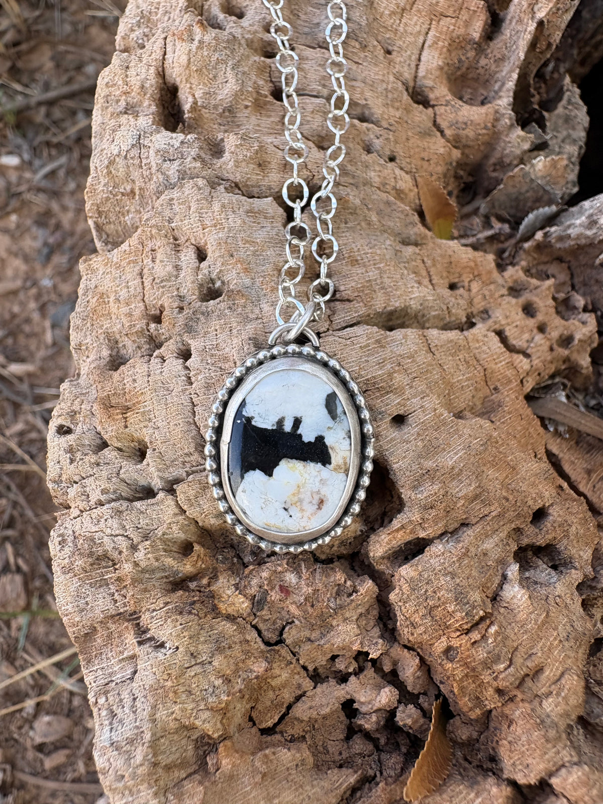 It’s Black and White Pendant