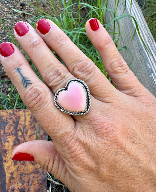 Conch Queen Ring