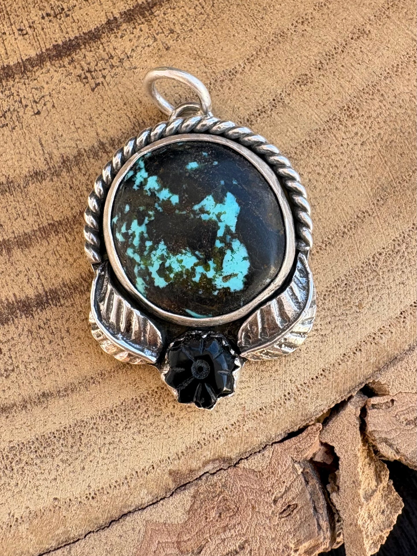Thunder Pendant