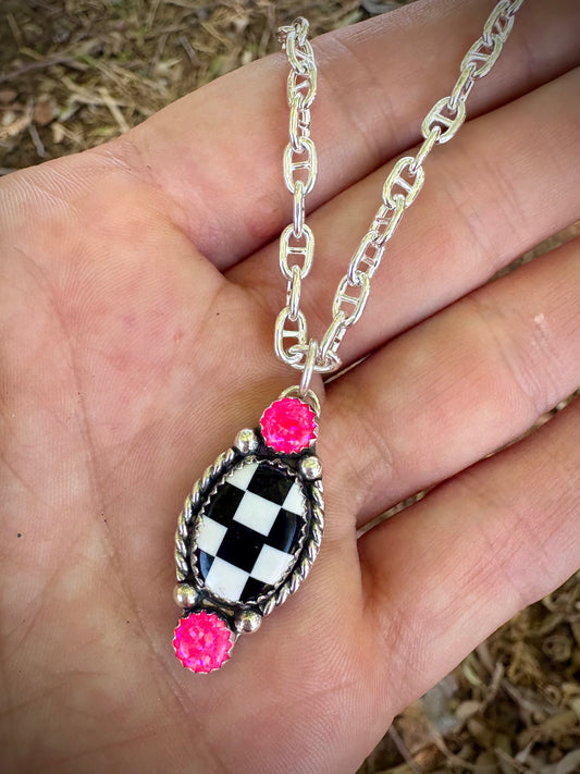 Flashy! Necklace