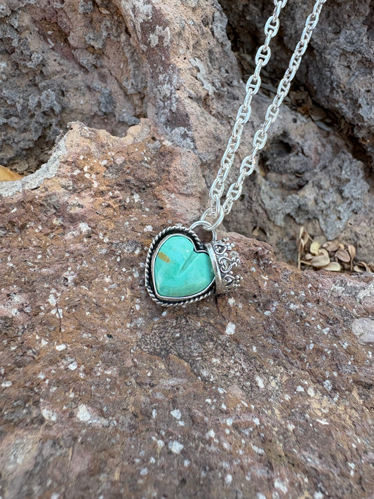 Get Crowned Necklace